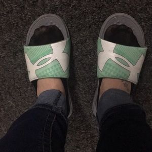 Women’s UnderArmour Slides